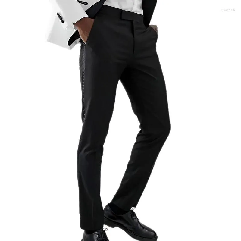 Herrenanzüge Schwarze Herrenhose mit seitlichem Satinstreifen Einteiler Slim Fit Klassische Herrenhose Offizielle Modekleidung für den Hochzeitsabend