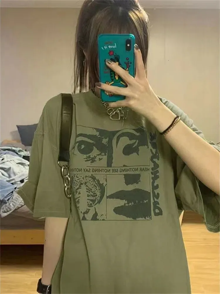 Women's TShirt QWEEK Y2K Grunge Graphic Tshirt Green Top Korean Fashion Harajuku Oversize Women Tee Vintage Streetwear Aesthetic T Shirt 230310