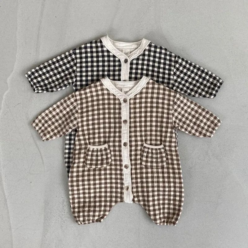 Strampler geboren Baby Boy Casual Lose Plaid Lange Ärmel Kinder Herbst Einreiher Overall Kleinkind Mädchen Baumwolle Strickjacke 230311