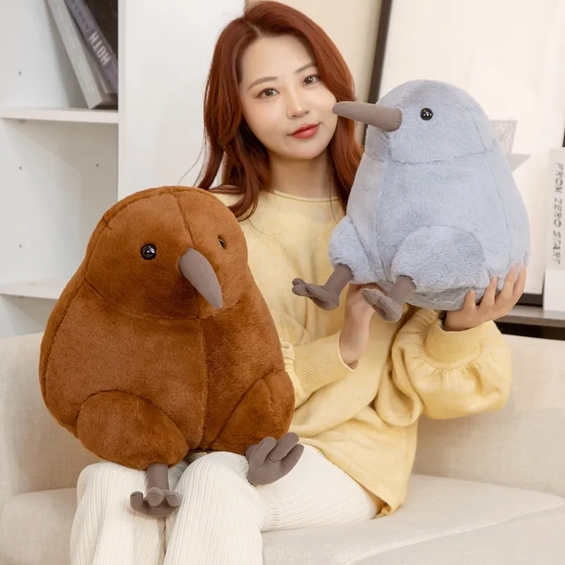 Poupées en peluche 1 pc 3040CM réaliste Kiwi oiseau en peluche jouet mignon peluche poupée doux dessin animé oreiller beau cadeau d'anniversaire décor à la maison 230310