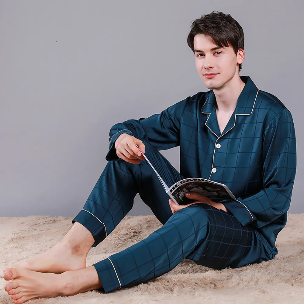 Vêtements de nuit pour hommes Pyjamas en soie de glace de luxe printemps été de haute qualité, plus la taille ensembles de pyjama mâle confortable vêtements de nuit décontracté Pijama 230311