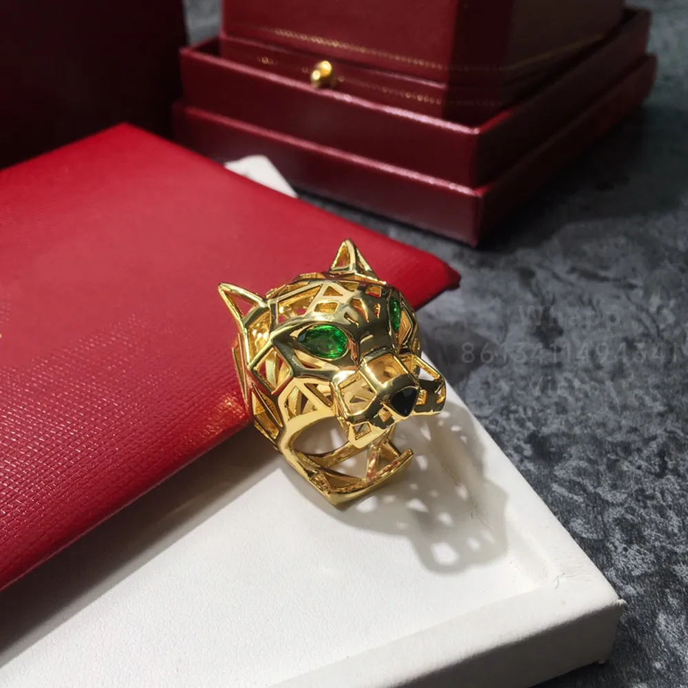 Panthere ring stor för kvinnodesigner för man diamant smeragd gul metall guld pläterad 18k t0p officiella reproduktioner mode lyxjubileumsgåva 026