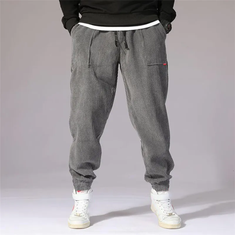 Men's Pants Autumn Winter Men Harem Pants Hip Hop Outdoor Male Baggy Jogging Corduroy Pants Fashion Streetwear Thick Men's Trousers 230311