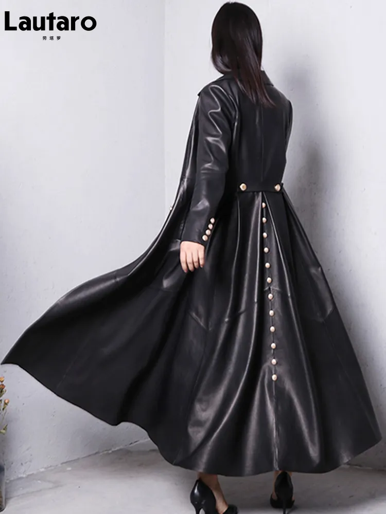 سترات نسائية Lautaro Long Skirted Red Black Faux Leather Trench Coat for Women Double Reasted Selegant Fashion 4XL 5XL 6XL 7XL 230310