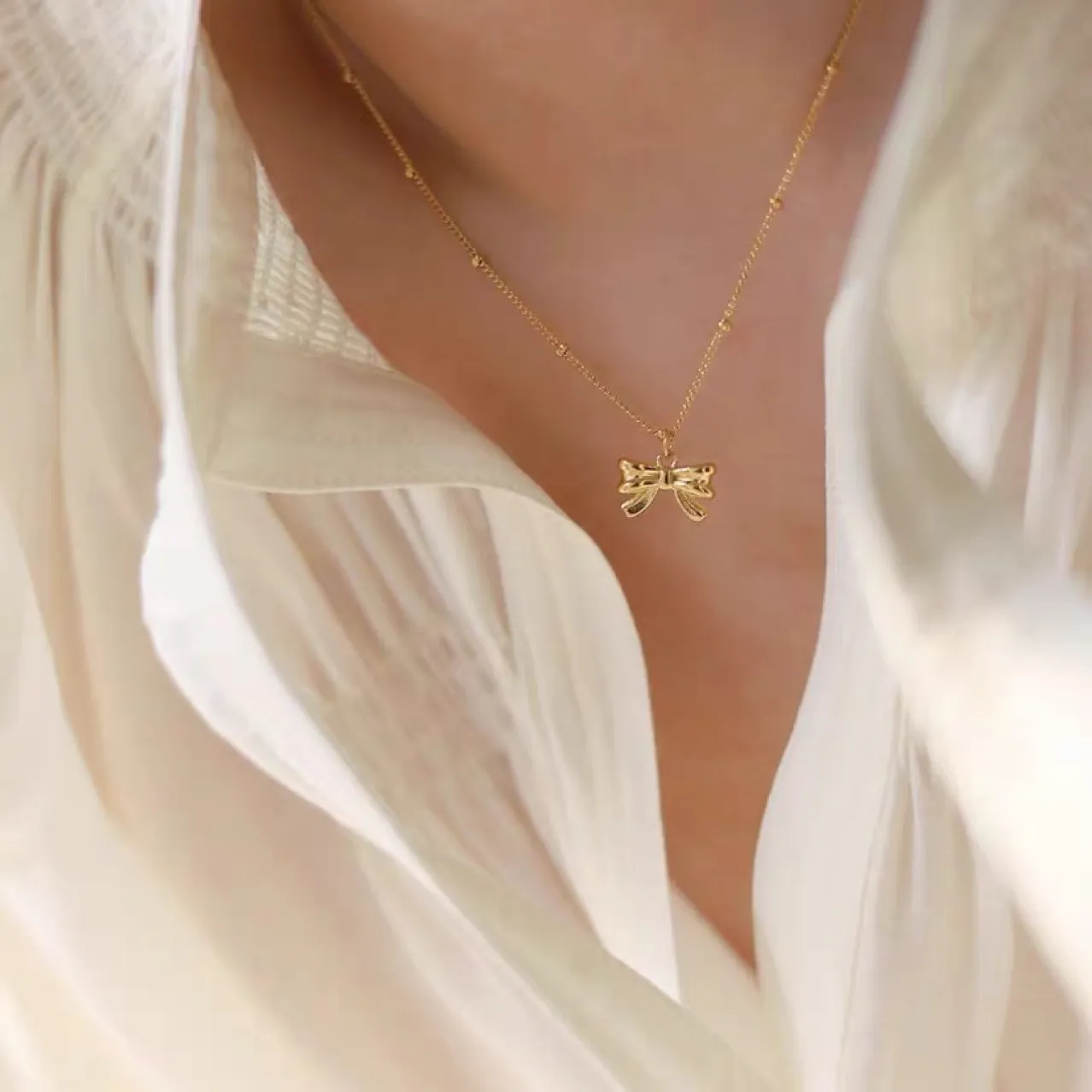 Afshor Trendy Delicate Silver Gold Color Bowknot Pendant Halsband för kvinnor Unik design Fina handgjorda smycken gåva