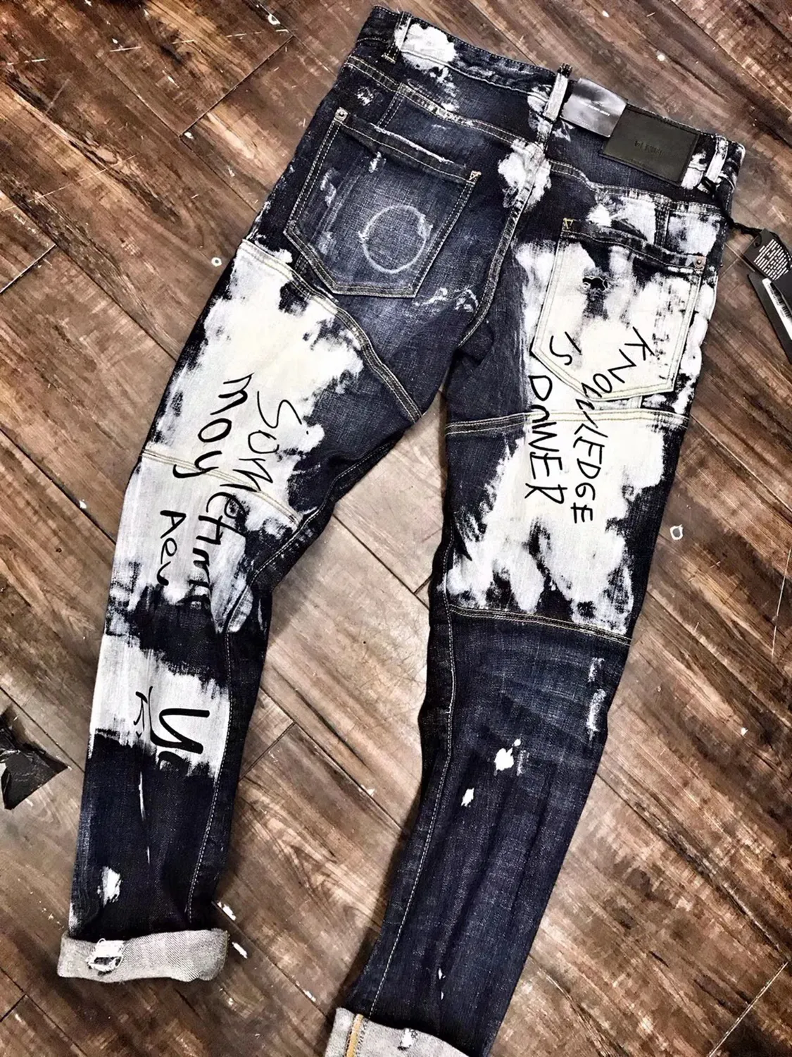 DSQ PHANTOM TURTLE męskie dżinsy męskie luksusowy projektant dżinsy Skinny zgrywanie fajny facet przyczynowy otwór Denim moda marka dopasowane dżinsy Me237b