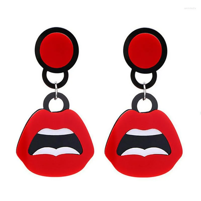 Kolczyki Dangle Geometryczne seksowne czerwone usta dla kobiet przesadzone duże, długi akrylowy akrylowy klub hip -hopowy pendientes biżuteria