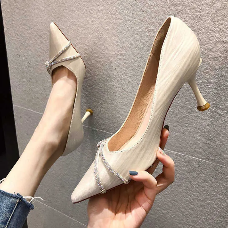 Zapatos de punta outlet color beige
