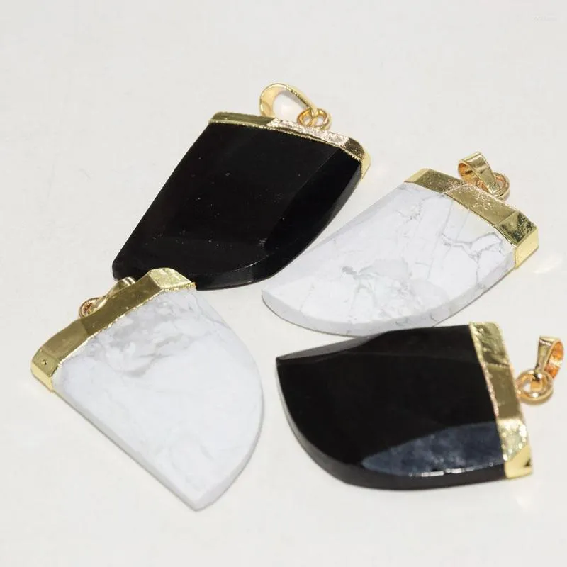 Collares pendientes Chapado en oro Obsidiana negra natural Piedra de howlita blanca Cuerno para la fabricación de joyas 2023 Mujeres Luna Gran punto gema 5 piezas