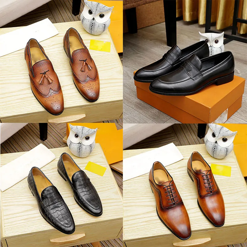 Les chaussures décontractées, les mocassins et les chaussures de conduite de marque pour hommes, les chaussures formelles décontractées à fond plat pour hommes, les chaussures de luxe britanniques en cuir et les chaussures d'affaires noires sont confortables.