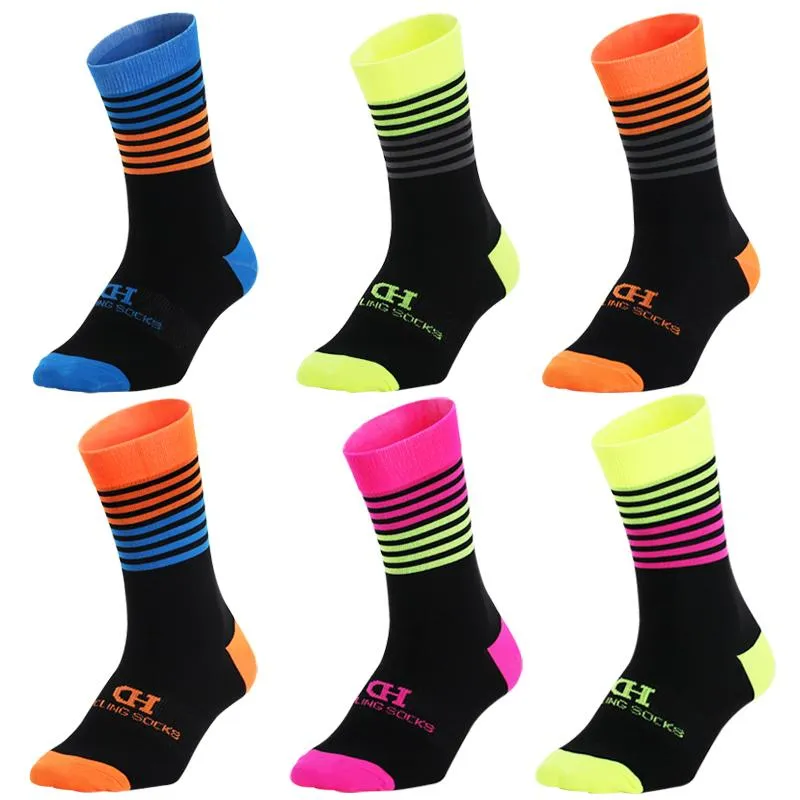 Sports Socks Ciclismo Running Men Mulheres Equipamento Antislip Breathable Compressão Profissional Espessamento Desgaste Resistindo 3Pairs