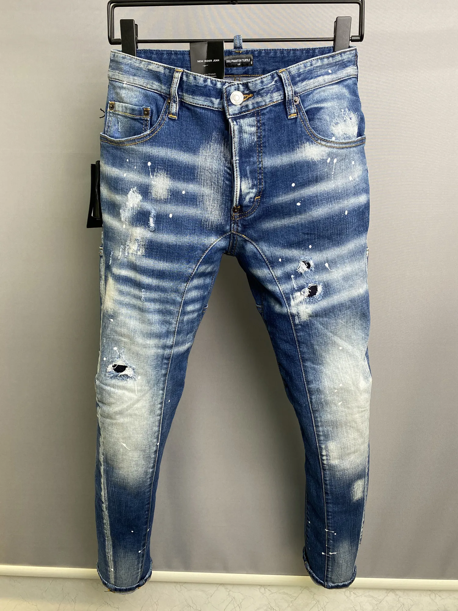 DSQ PHANTOM TURTLE Jeans pour hommes Jeans de luxe pour hommes Skinny Ripped Cool Guy Causal Hole Denim Marque de mode Fit Jeans Me235k
