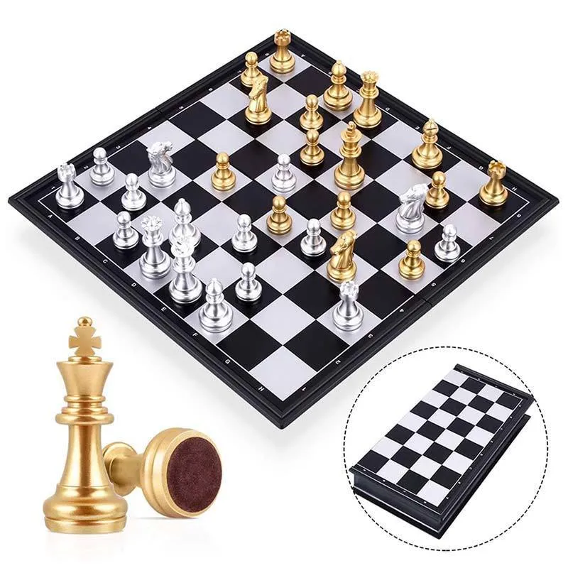 Giochi di scacchi 25 36 cm Set medievali di grandi dimensioni con tavola magnetica grande 32 pezzi Tavolo Carrom Board Figura szachy 230311