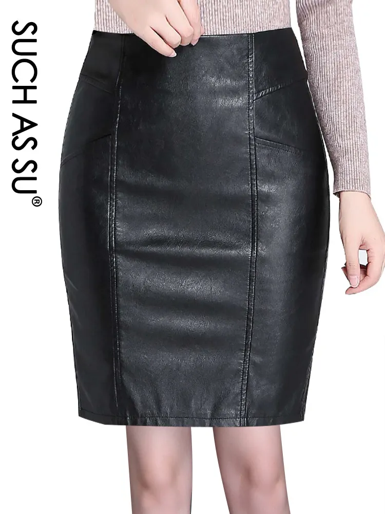 Saias Moda de alta qualidade Pu preto PU curta Salia feminina Mulheres na cintura High Ocupação Trabalho de lápis Salia lápis S-5xl Salia de couro feminino 230313