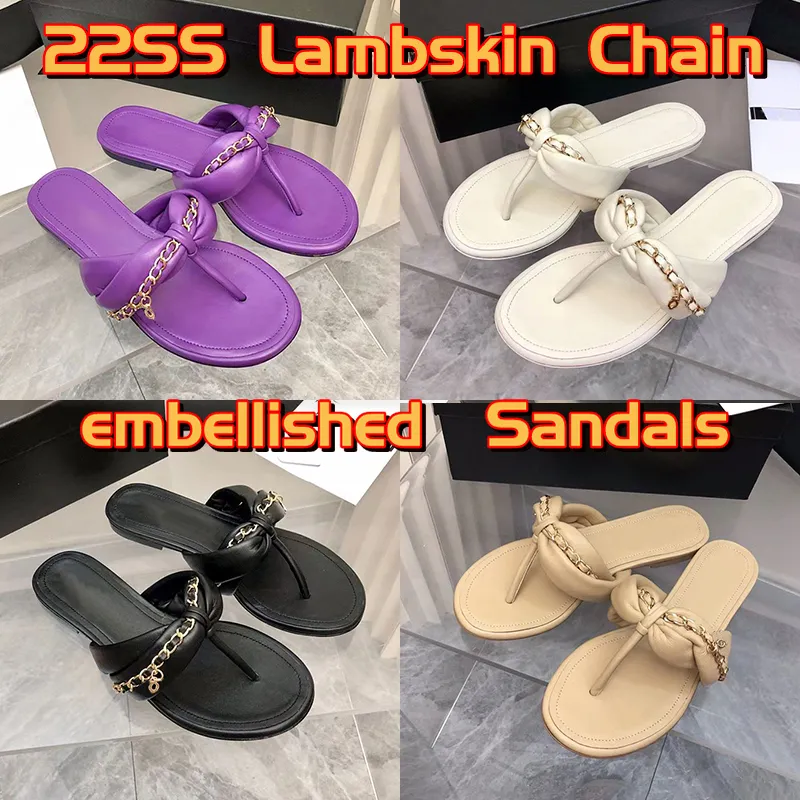 2023 Nya CNEL Luxury Women 22SS Lambskin Slippers Chain Psmolda Slåsande Sandaler Black Beige White Dark Purple Fashion Womens Summer Outrole Flats