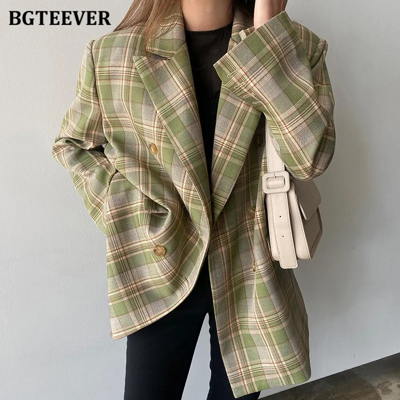 Damespakken Blazers Bgteever Vintage Loose Women Jacket Plaid Blazer Autumn Chic Double Breasted Female Long Suit Jackets Stijlvolle dames Blazer 230311