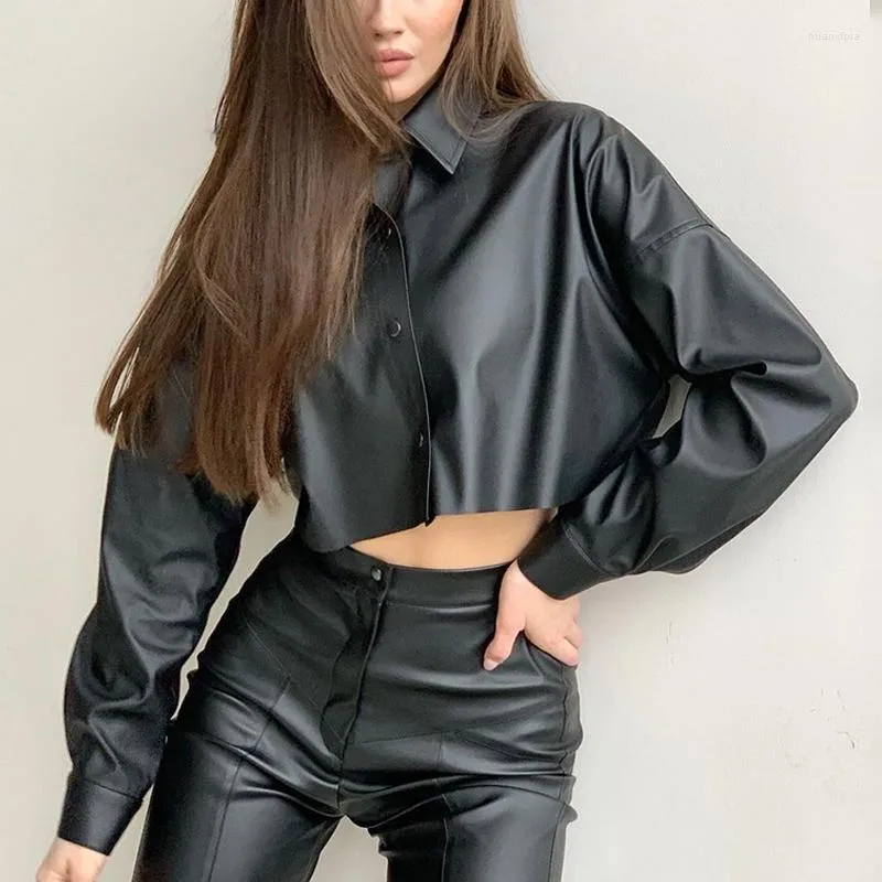 Blouses pour femmes en cuir PU Sexy veste courte femmes Streetwear à manches longues noir Crop Blouse femme mode bouton Slim chemises Y2K hauts 24315