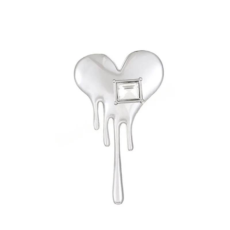 Lava Love Brooch Heart-shaped Suit Pin Collar Accessories for Women Fashion Design Crystal Rhinestone Brooches Pin Party Jewelry