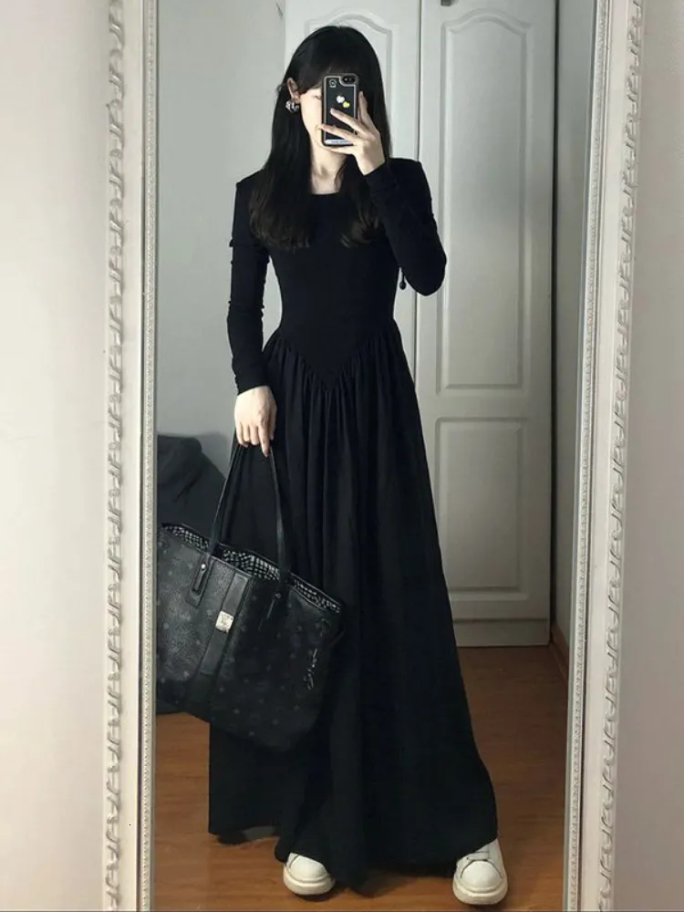Casual Dresses Maxi Black Long Sleeve Dresses for Women Autumn Vestido de Mujer Solid Minimalist Folds Empire Korean Fashion Style Stylish 230313 Long Sleeve Black Dress Maxi Elegant Womens Long Sleeve Maxi Casual  Dresses, Empire Waist, Solid Minimalist Design, Perfect For Autumn From  Kong04, $16.14 In Bulk | DHgate.Com
