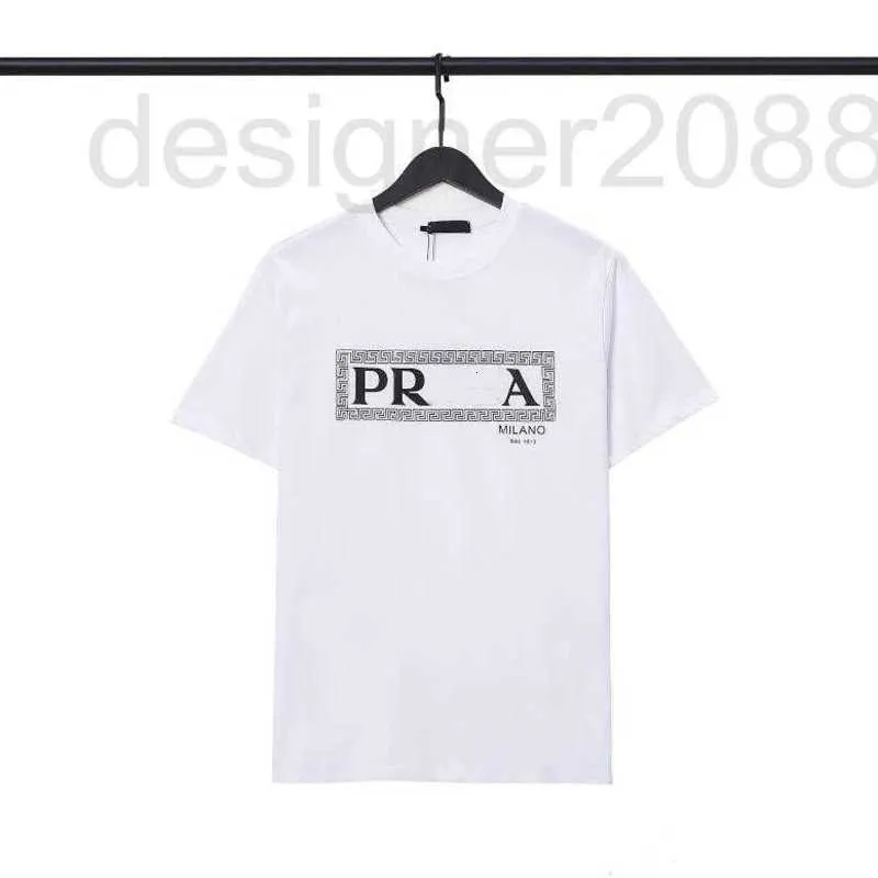 T-shirts pour hommes Designer Mens T-shirt Homme Femme Tshirt avec lettres Imprimer manches courtes Chemises d'été Hommes Tees lâches Taille asiatique S-XXL BH8R