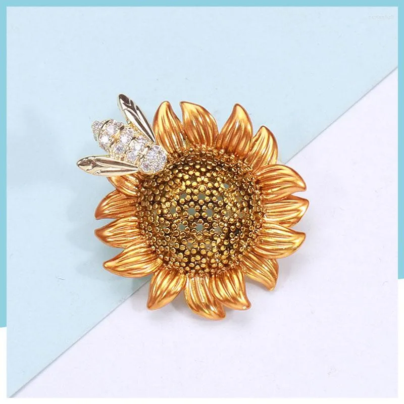 Broches mignon tournesol été porter broche émail Zircon abeille broche mode Cardigan Anti-marche col léger