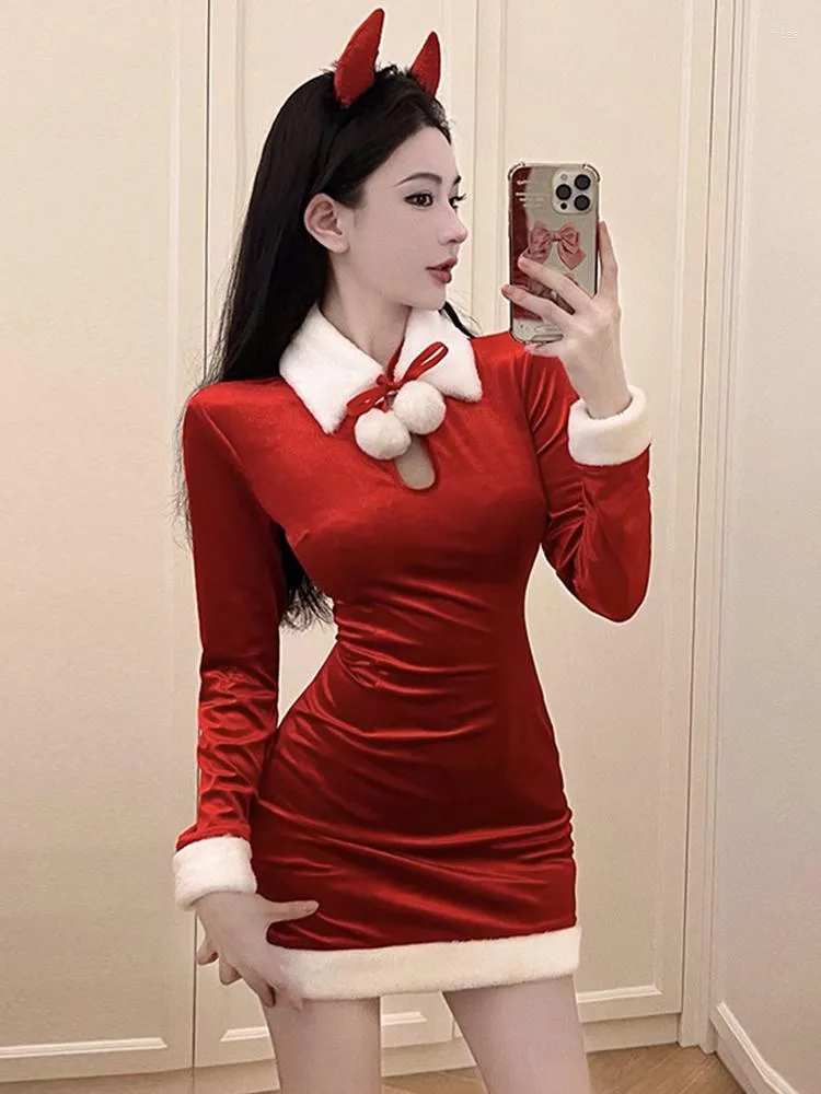 Sıradan Elbiseler Sonbahar Kış Velvet Kadın Gece Elbise Şık Kırmızı Tatlı Vintage Seksi Bodycon Mini Partisi Noel Femme Mujer Vestidos