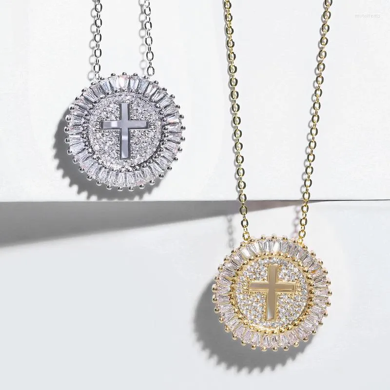 Pendant Necklaces 2 Colors Rhinestone Cross Full Crystal Hollow Out Shinny Women Wedding Necklace