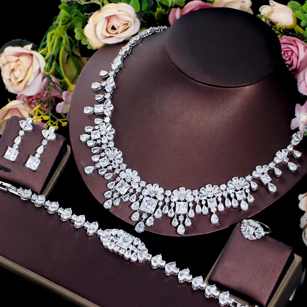Wedding Jewelry Sets CWWZircons 4pcs Dubai Cubic Zirconia Paved Flower Fringed Expensive Luxury Chunky Bridal for Women T667 230313