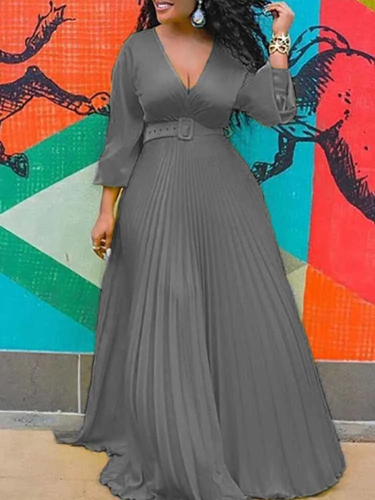 Vintage Chiffon Maxi plus size White dress for Women - Elegant Pleated Party plus size White dress with Long Sleeves - Streetwear Wholesale Drop