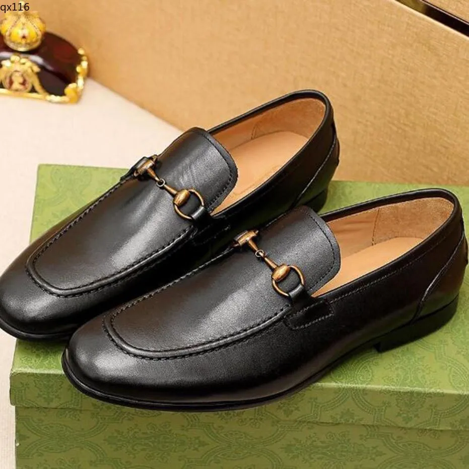 2023 Mens Fashion Echt lederen slip-on oxfords Men Business Office Werk formele kleding schoenen merk Designer Party Wedding Flat Shoes Maat 38-45 MKJKKK QX11600002