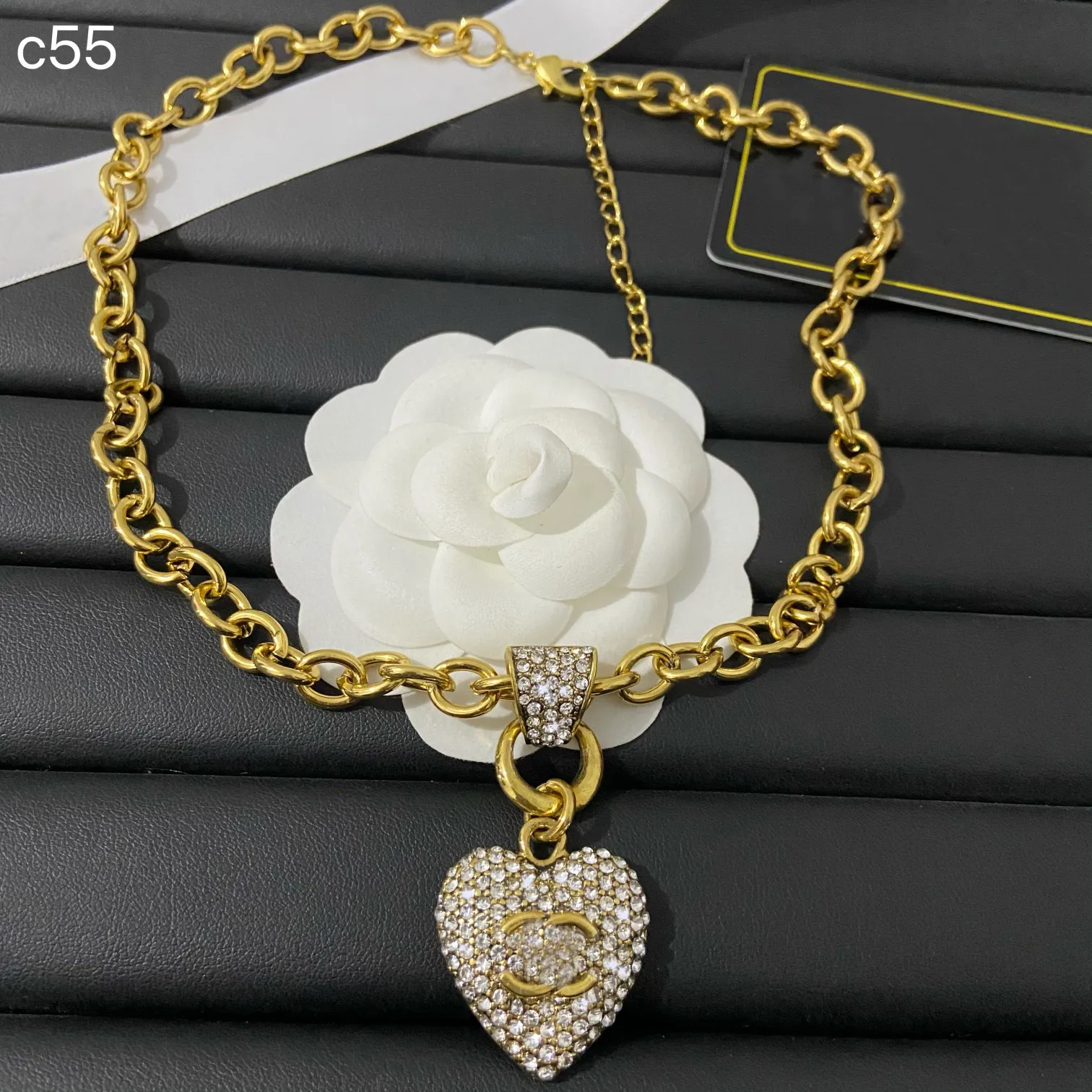 Luxury Designer Pendants Necklaces 18K Gold Plated Stainless Steel Double Letter Choker Pendant Necklace Beads Chain Jewelry Accessories wedding Gifts 2023