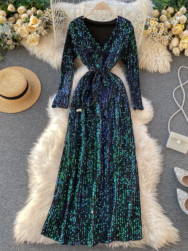 Elegant Sequin Long-Sleeved glitter dress for party for Women - Perfect for Banquets, Hosts, and Parties - V-Neck, Waist Lacing, Sexy - Y454 230314