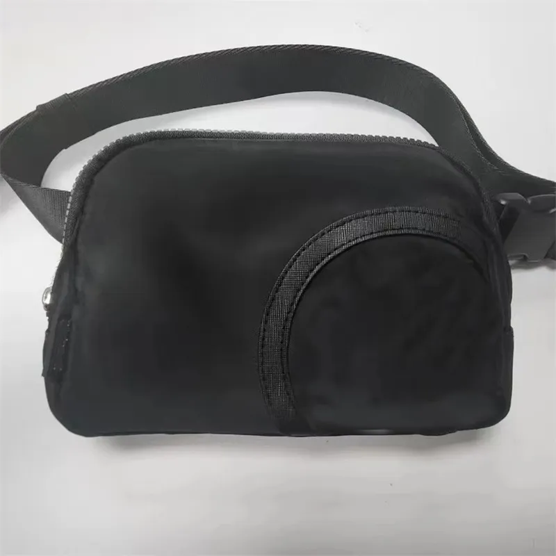 LL Yoga Everywhere Belt 1L Fanny Pack Designer Classic Chest Nylon