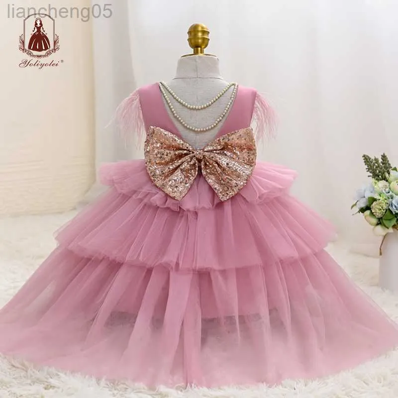 Girl's Dresses Yoliyolei Tiered Layers Tulle Dress Girl Gown Pearls Necklace V Back Design Flower Girl Wedding Clothes for Children Casual W0314