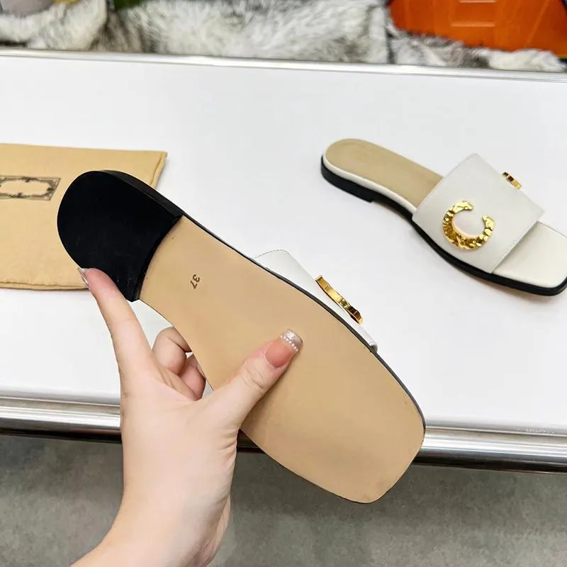 Designer slippers women`s flat sandals fashion all-match beach flip flops leather brown black white plus size 35-43