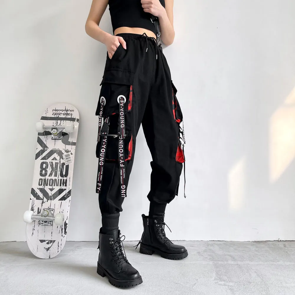 Spodnie damskie Capris Women Cargo harem moda punkowe kieszenie jogger spodni z łańcuchem harajuku elastics high talia streetwear 230313