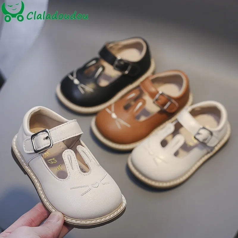 First Walkers 11.5-15cm Brand Infant Leather First Walkers Solid Cute Cartoon Toddler Girls Boys Flats Shoes Ears Baby Princess Dress Shoes 230314