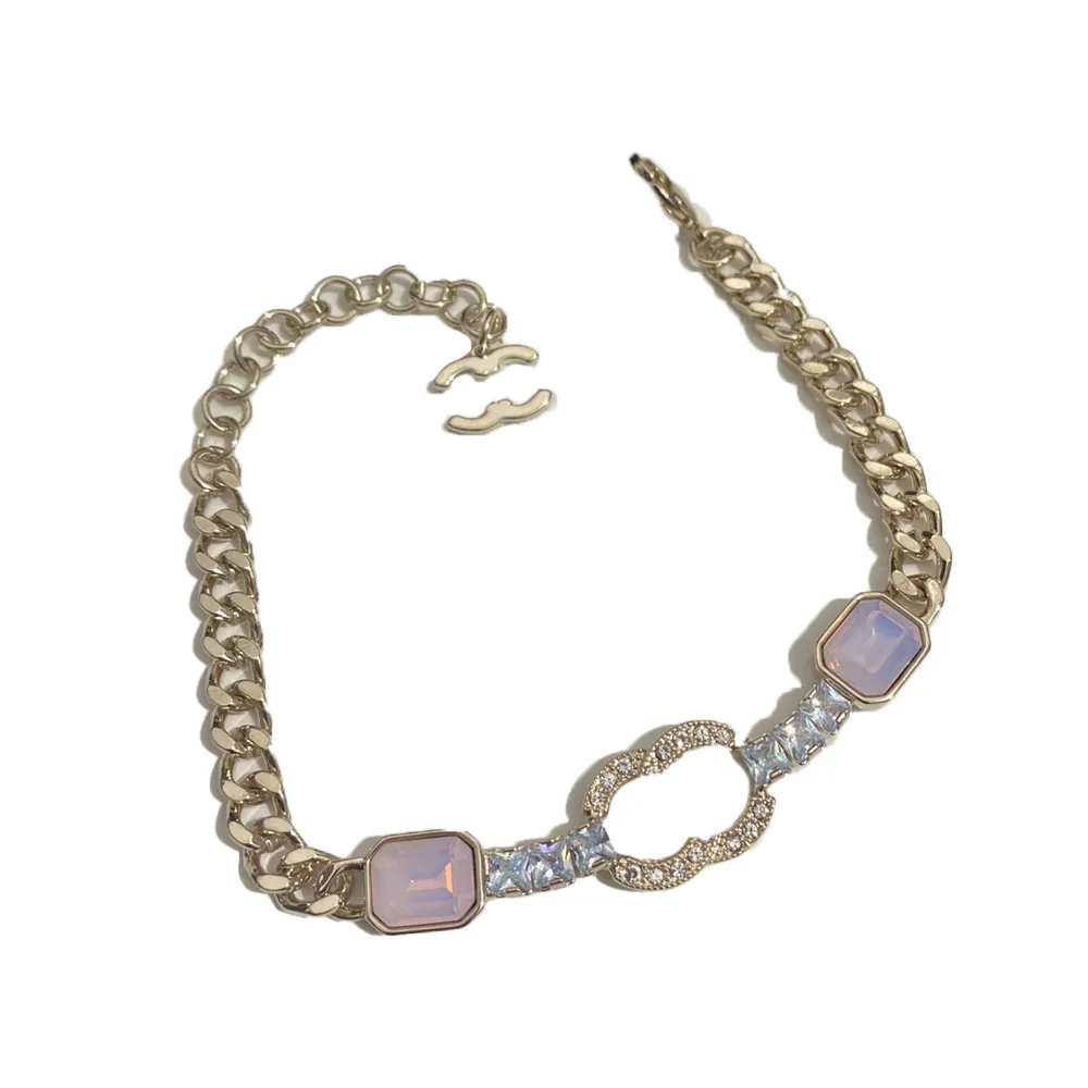 Bracelets de designer de selos de luxo feminino de pulseira de pulseira de pulseira de joias de jóias 18K Couro de casamento de cobre de ouro nunca desaparecerá com comprimento original da edição 26cm