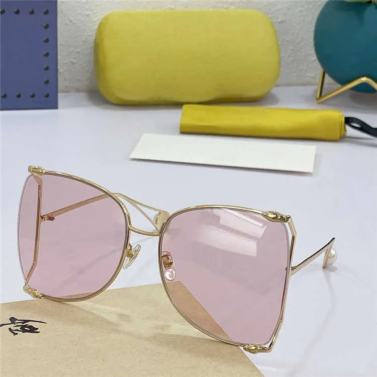 10 OFF Sunglasses New High Quality family s new fashion large herringbone frame conceals face and shows thin star s same sunglasses gg0252