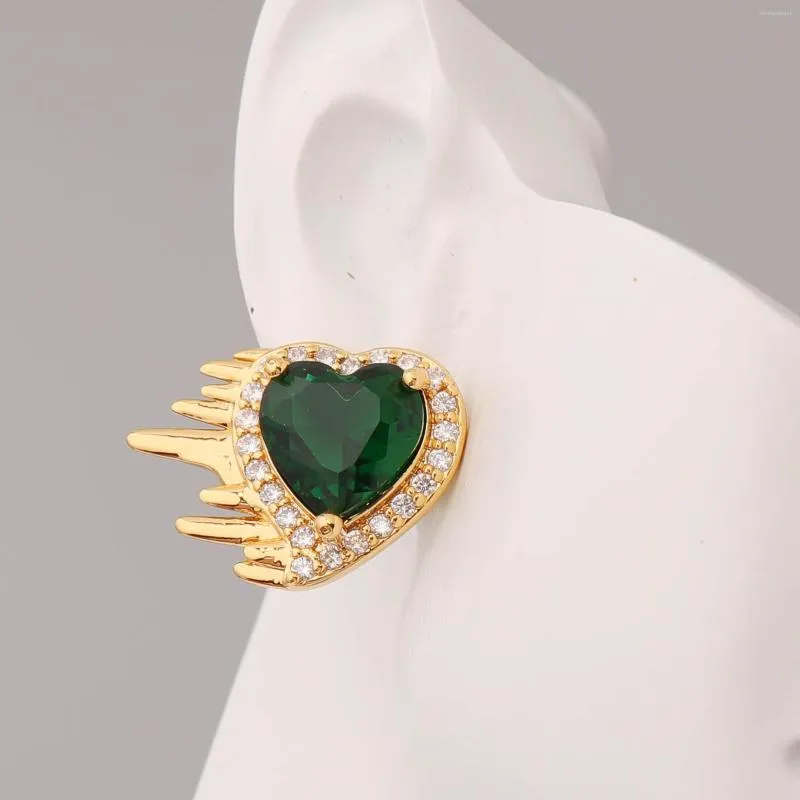 Stud Earrings Love Peach Eyelashes Gems Simple Heart Shape Classic Ear Jewelry For Women