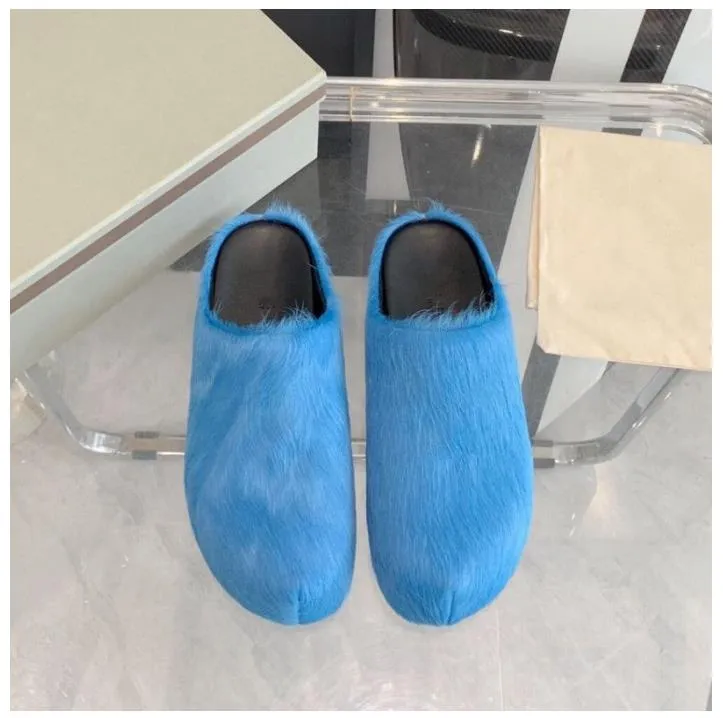 Echte wollen damespantoffels Winter Nieuwe Designer Platte bontpantoffel Mode warme lamswol zachte pantoffel Hoge kwaliteit casual slippers Merkschoenen met doos