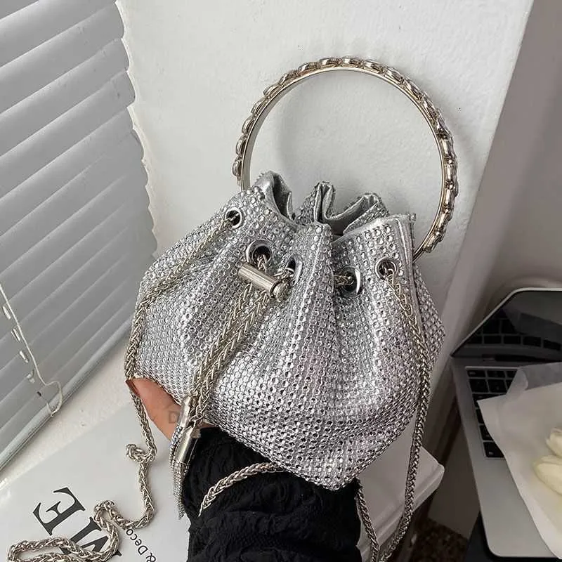 Messenger High Quality Handbag Clearance wallet French Small Crowd bolso Tassels and Chain Diamonds sac femme Portable Bucket Bag Women 2023