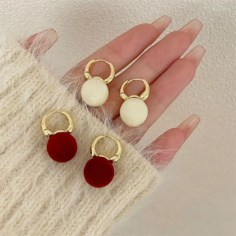 Hoop Earrings Adolph 2023 Plush Ball For Women French Eardrop Minimalist Tiny Huggies Earring Wedding Fashion Jewelry