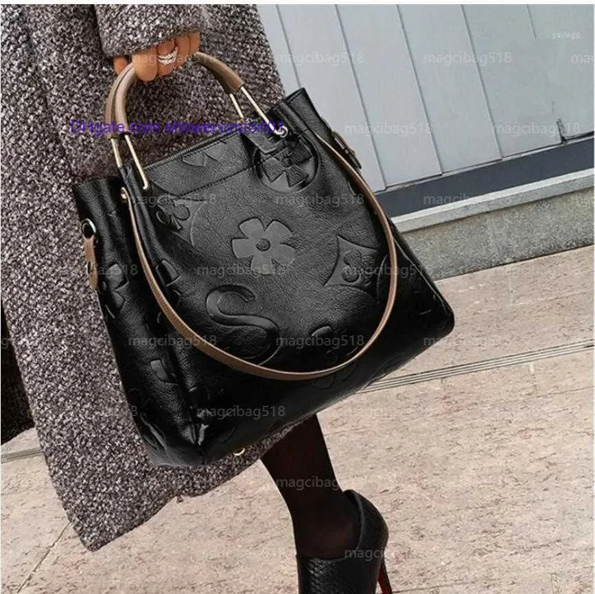 Grote Emmer Tas Vrouwelijke Schoudertassen Groot Formaat Vintage Zacht Leer Dame Cross Body Handtas Voor Vrouwen Hobos Tas Tote1showecomfort01