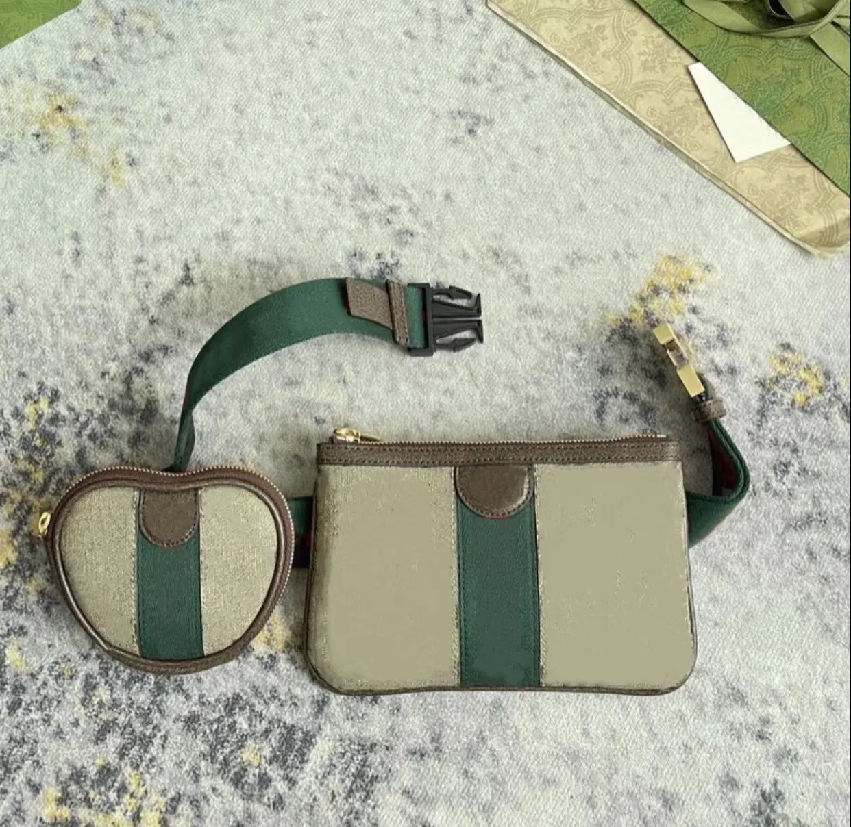 Damer Män Designer Midjeväskor Ophidia Heart Utility Bältesväska 698805 Canvas Brun Fanny Pack Unisex modenyckelpåse Små plånböcker Korthållare