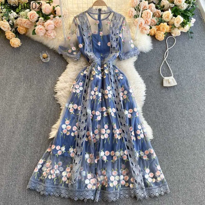 Casual jurken Spring Summer Runway Flower Borduurwerk Dames Flare Sleeve Stand Floem Blue Hollow Out Borduurde Long Mesh -jurken W0315