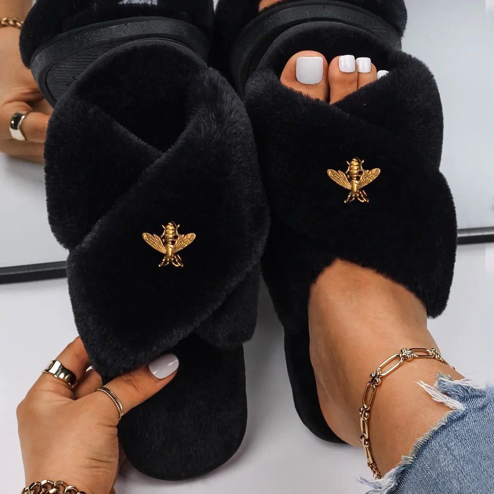 GAI Fluffy Women Faux Fur Slides Indoor Slippers Female Flip Flops Plush Sandals Flat Open Toe Designer Shoes 230314