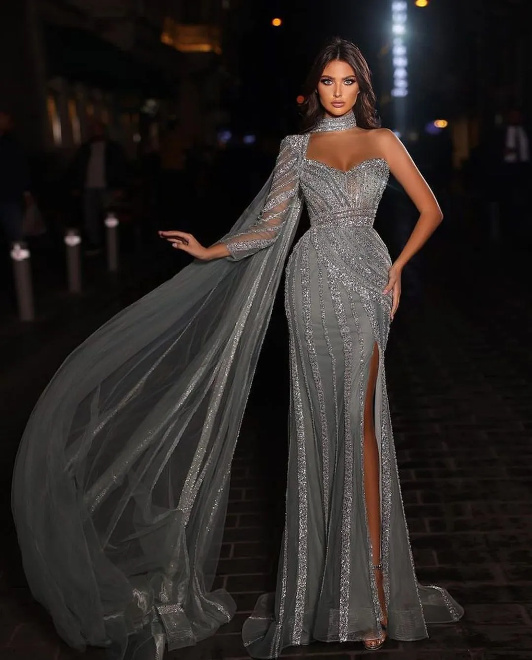 Gray Mermaid Evening Dresses One Long Sleeve V Neck Halter Cape Appliques Sequins Lace Side Slit Floor Length Prom Dresses Formal Gowns Plus Size Gowns Party Dress