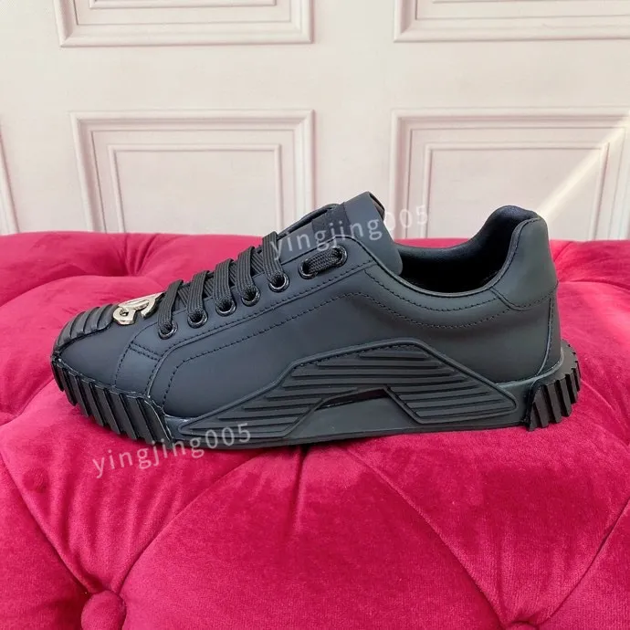 2023 damskie buty sneakerowe szczotkowane trenerzy skórzane Man Techniczny Re-nelon Biała czarna najwyższej jakości biegacz sportowy luz Sole Casual Walking