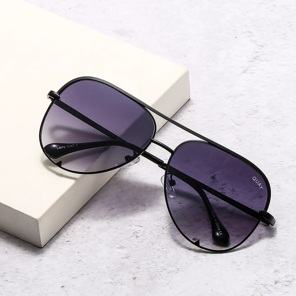 QUAY AUSTRALIA GIRLY Talk White and Purple Mirrored Sunglasses £51.67 -  PicClick UK